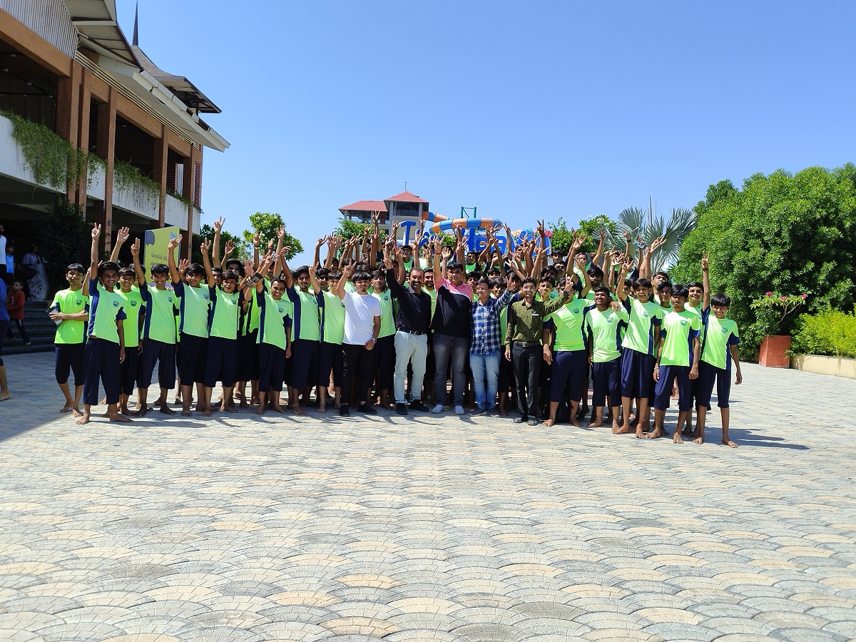 An exciting trip to The Heaven Water Park organized for the students by the institution.